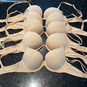 Pink by V.S (4) wear everywhere super push up & 1 wear everywhere push-up bra's